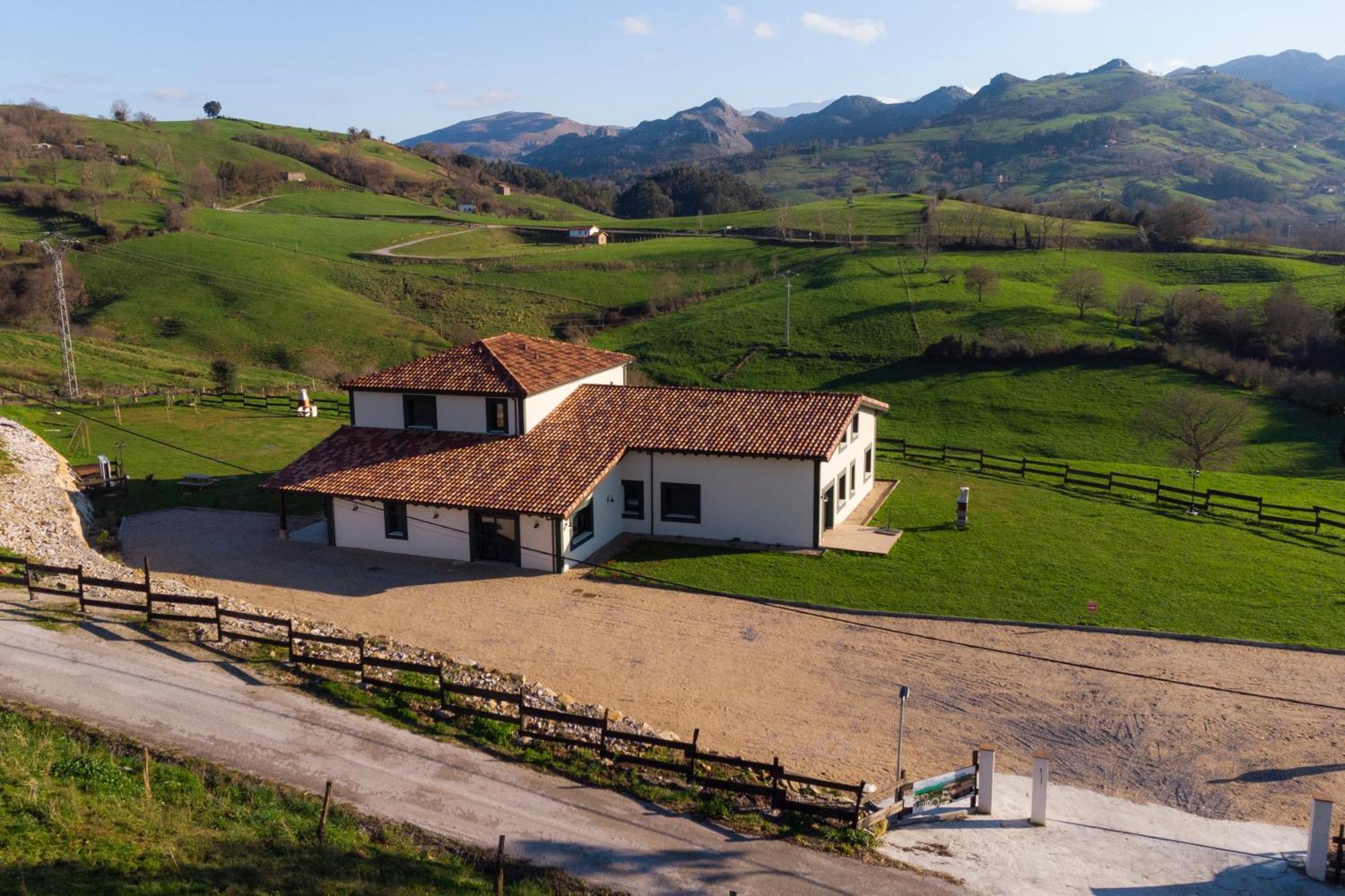 Apartamentos Alto Ubiro Lierganes Exterior photo